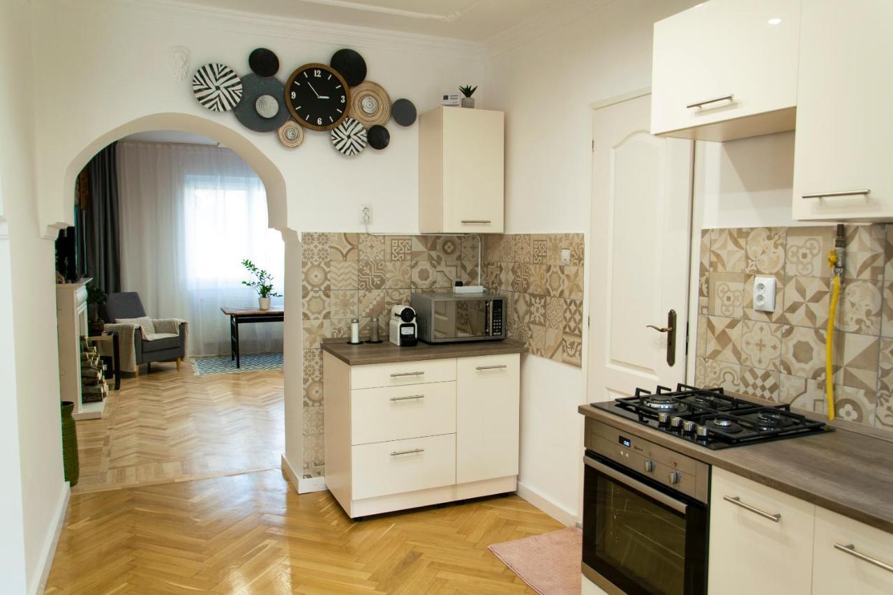 Season One Apartman Segedín Exteriér fotografie