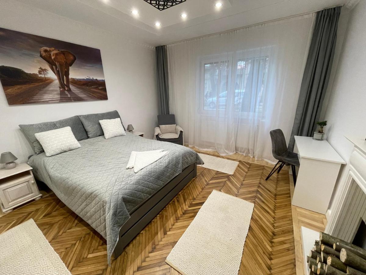 Season One Apartman Segedín Exteriér fotografie